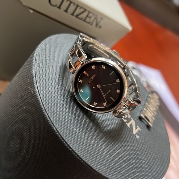 CITIZEN WATCHES SILVER LOOK VERY BEAUTIFUL AUTHENTIC - Picture 9 of 9